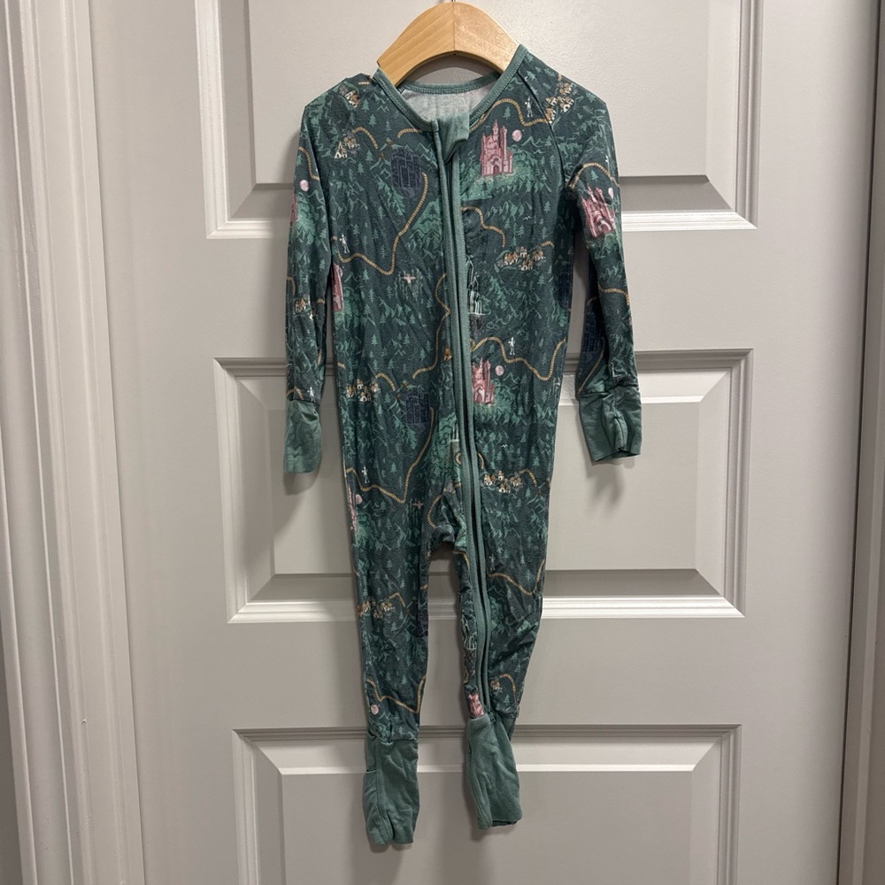 Little Crowns & Capes Zippy